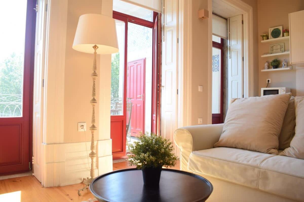 Liiiving In Porto - Vintage Balcony Apartment Eksteriør bilde
