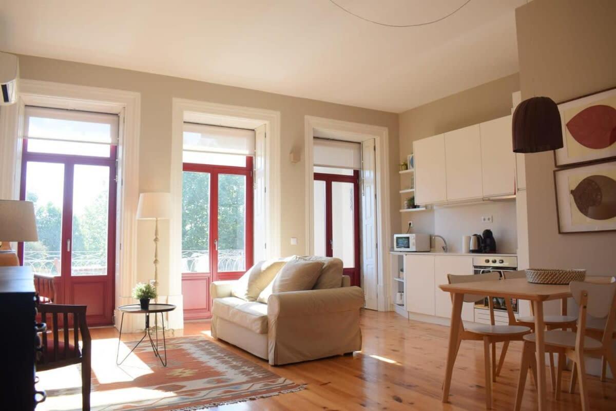 Liiiving In Porto - Vintage Balcony Apartment Eksteriør bilde